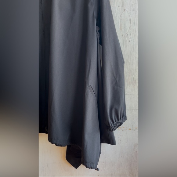 THE ROW Olimpia Handkerchief Hem jacket - Picture 9 of 16